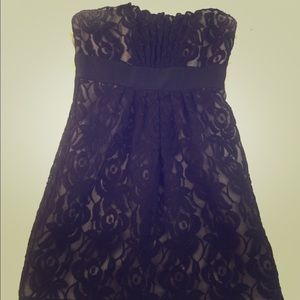 White House black market cocktail dress